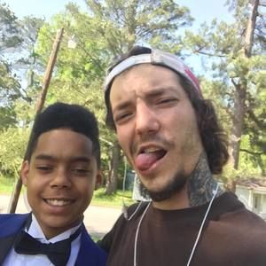 Meet your Posher, Jay